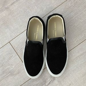 Common Projects Women’s Sneakers size 6